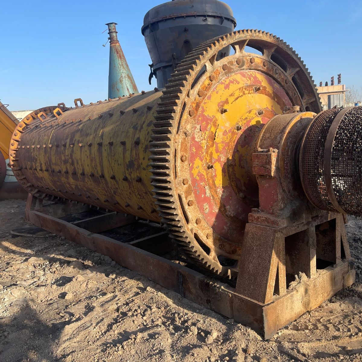 二手九成新1500x4500大磨头球磨机 1545-1