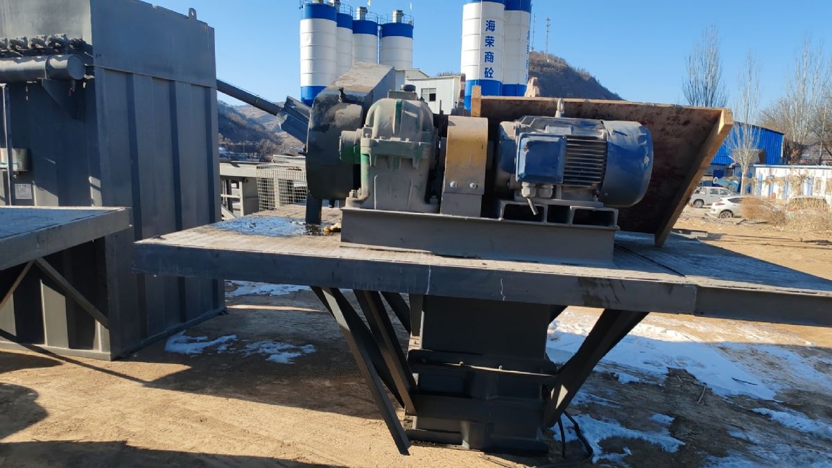 二手九成新NE50板链斗式提升机 散装物料垂直输送-2