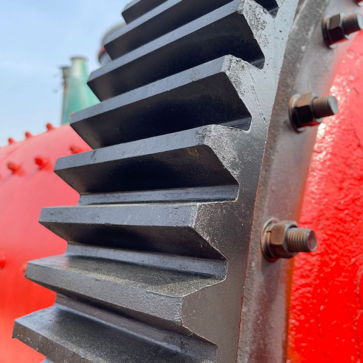 二手九成新1.5x4.5米球磨机 1545型选矿磨-2