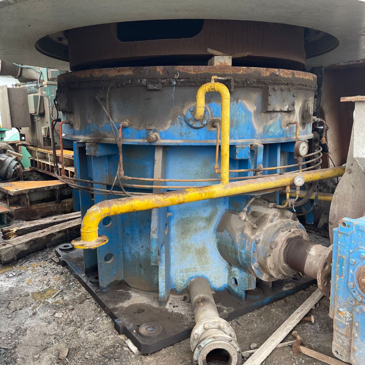 二手中压HRM2200煤粉立式磨粉机 大型水泥熟料-4