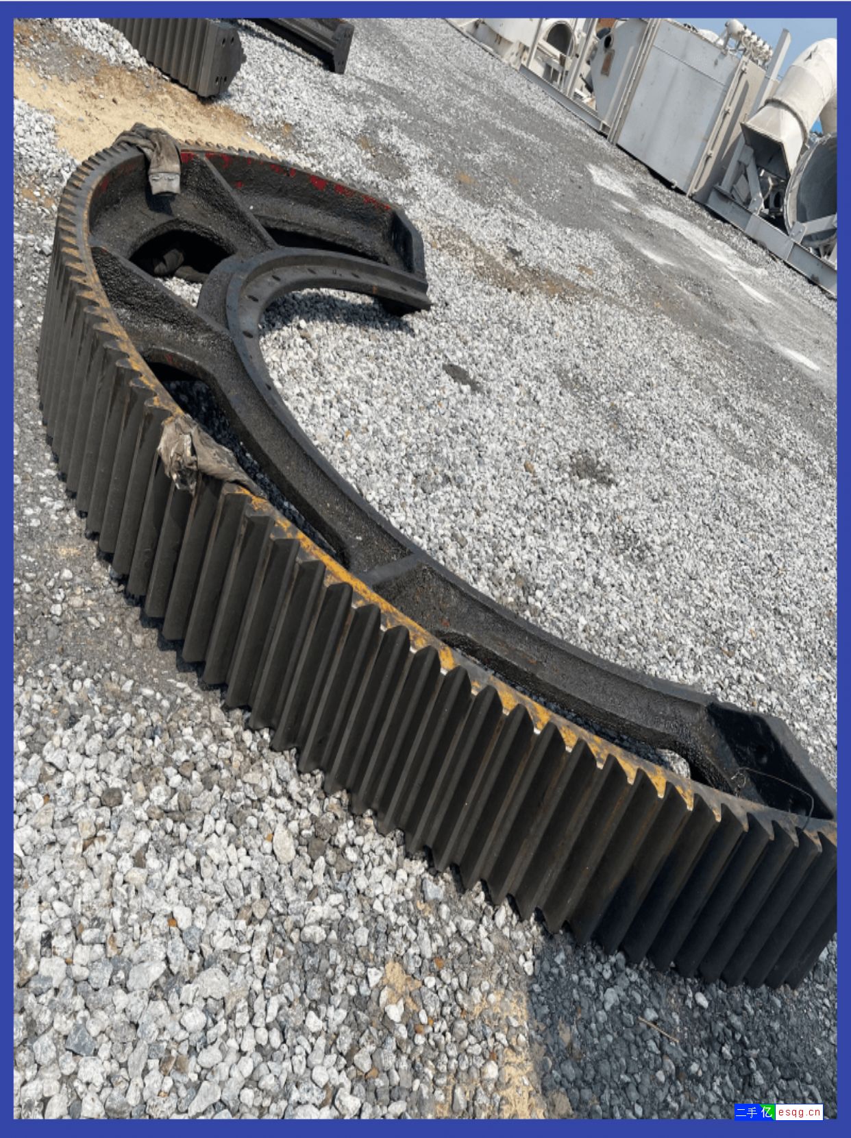 二手九成新2.2x11米三仓轴承球磨机-5