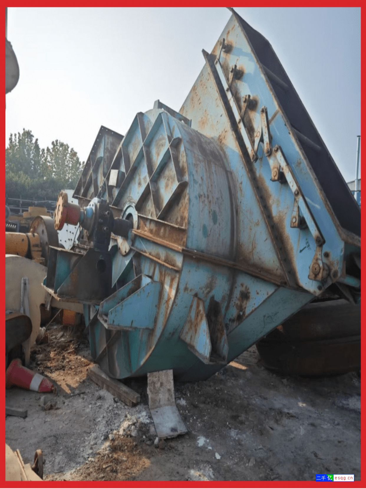 转让中亚2200型立式磨粉机-5