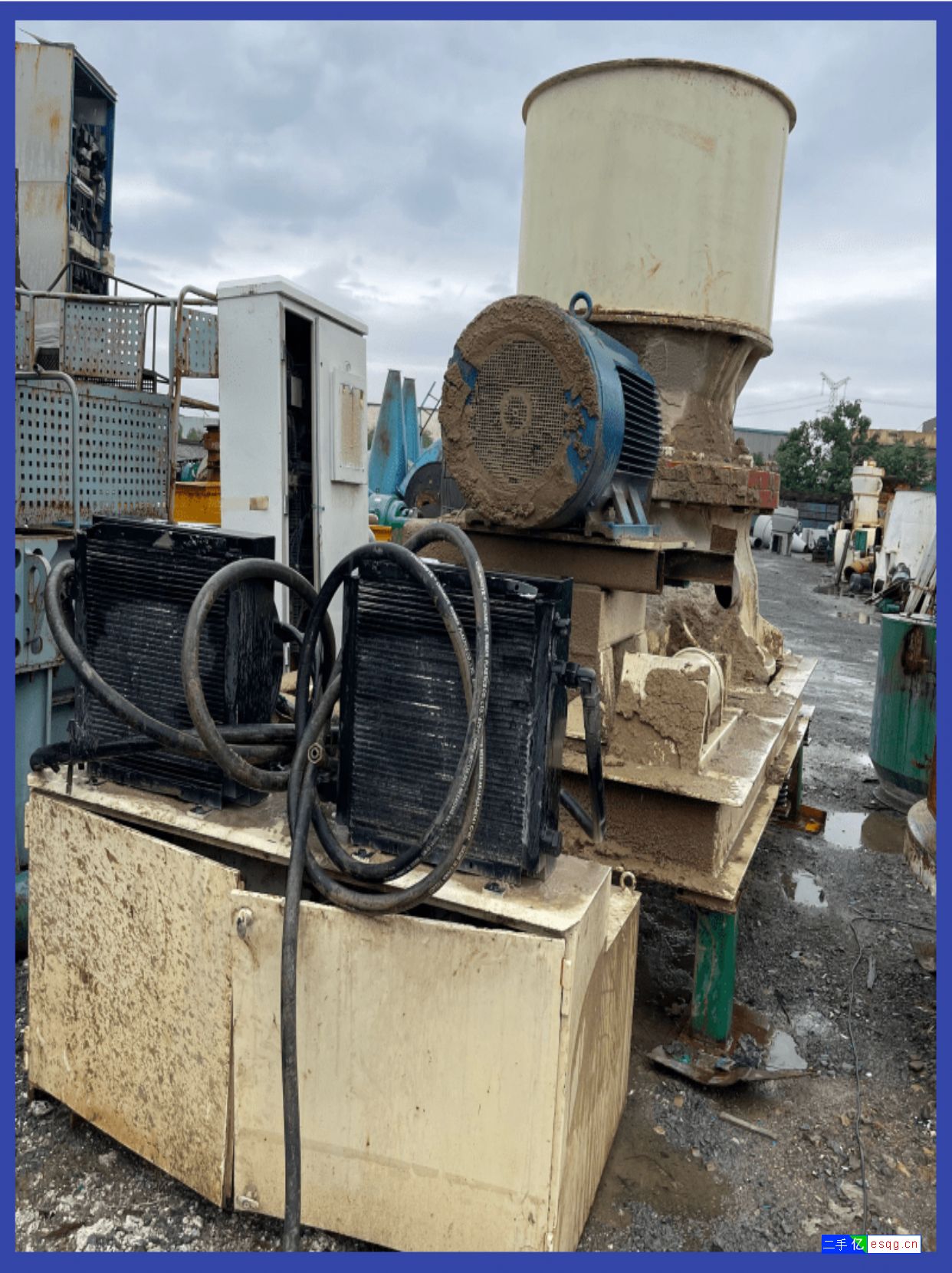 二手九成新美卓GP11单缸液压圆锥破碎机-3