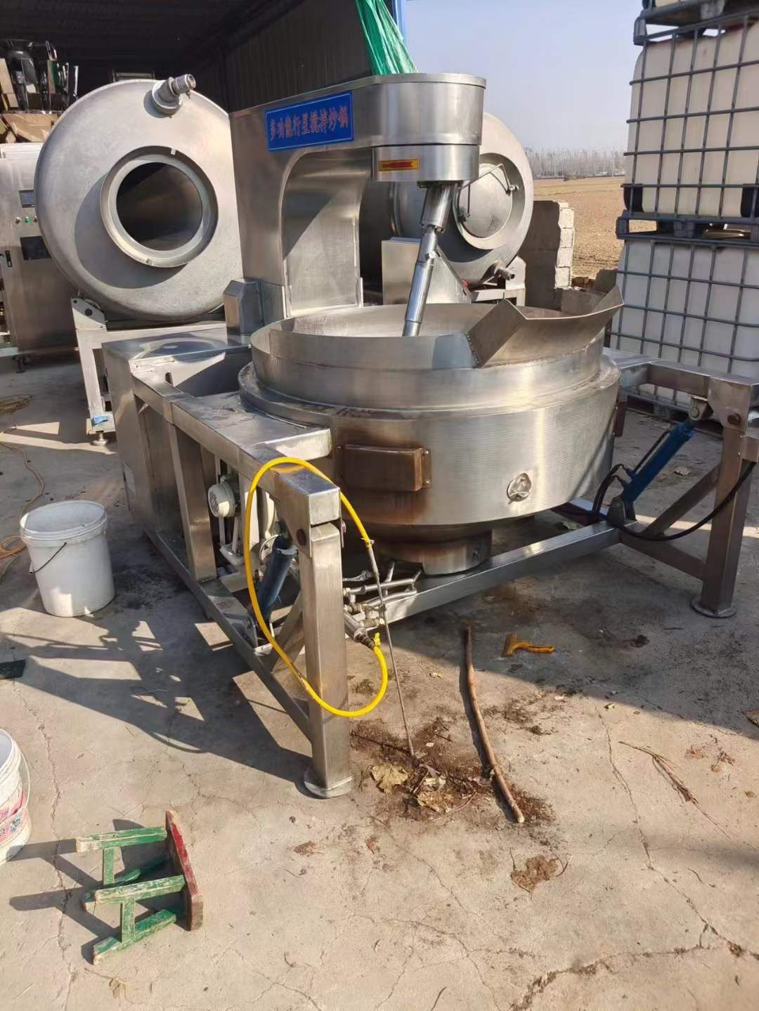 转让二手行星搅拌夹层锅 一台600L燃气加热全自动-1