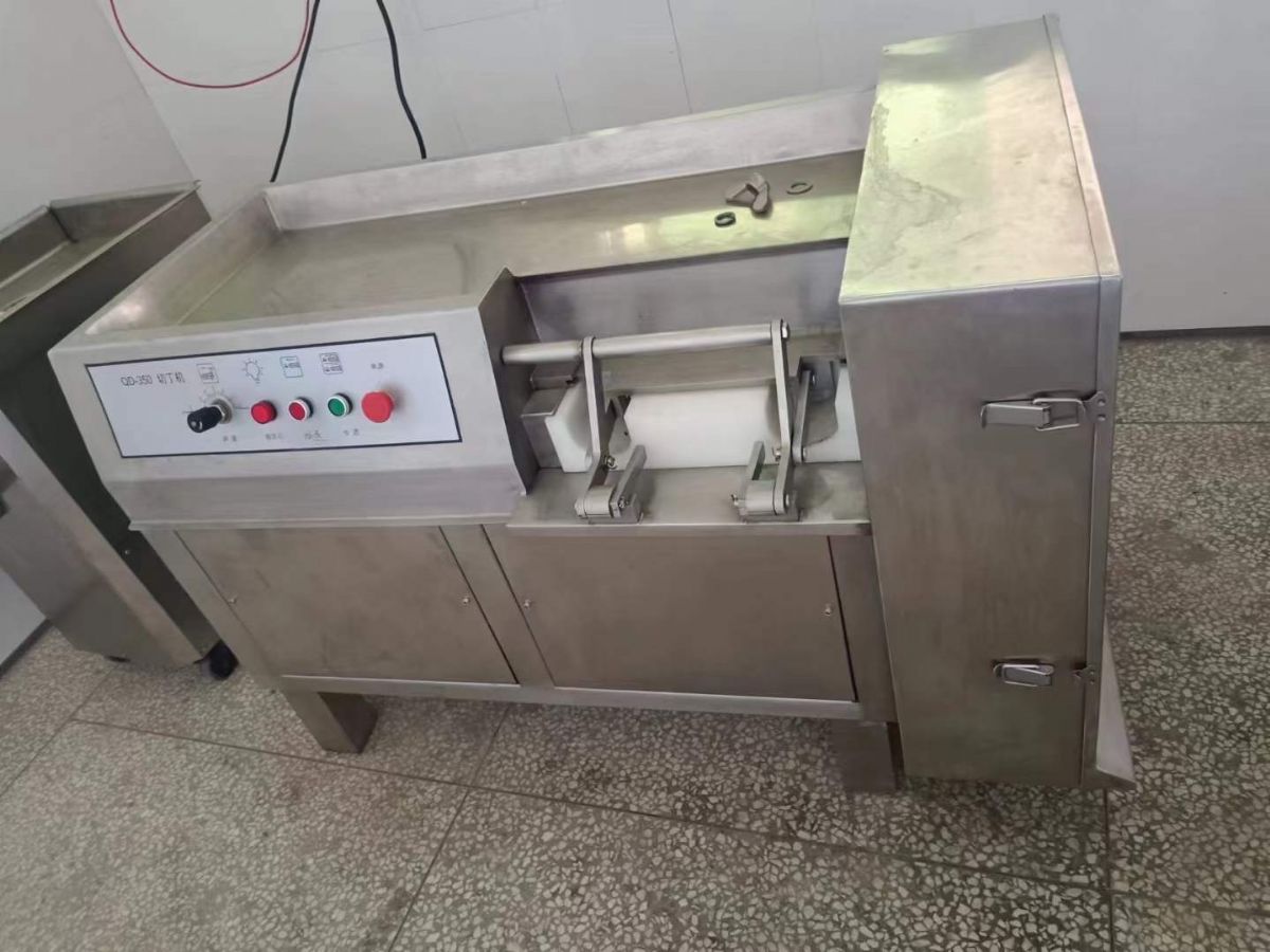转让二手冻肉切丁机 两台QD350型冻肉切丁机-1