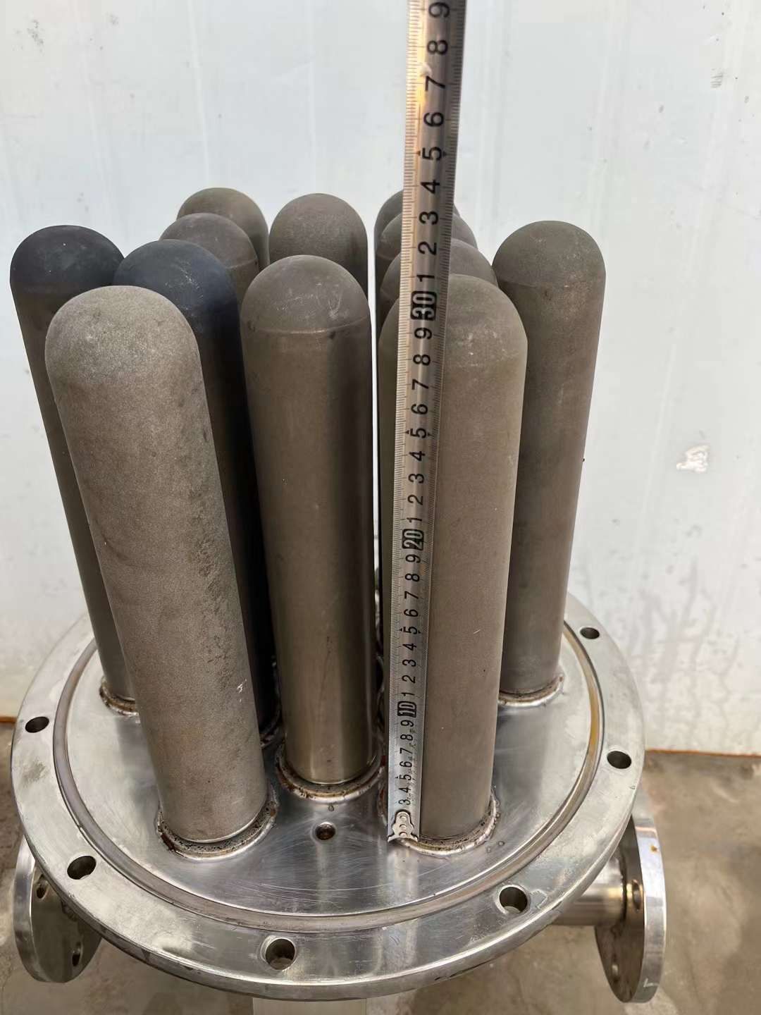 转让二手立式过滤器 一台立式钛棒过滤器-2