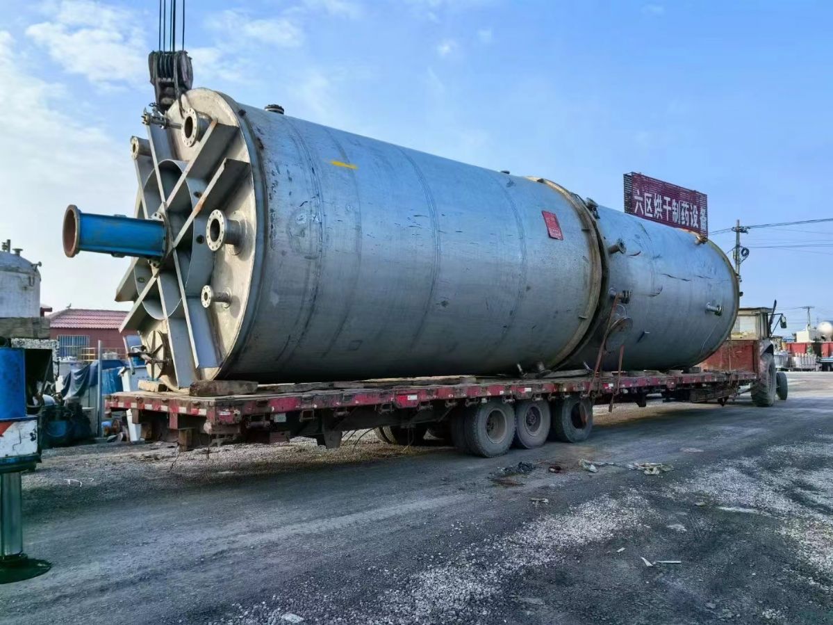 转让二手不锈钢搅拌罐 两台容积35立方内盘管不锈钢-1