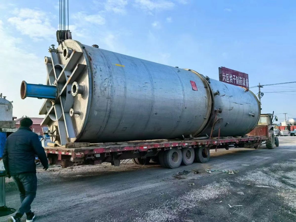 转让二手不锈钢搅拌罐 两台容积35立方内盘管不锈钢-2