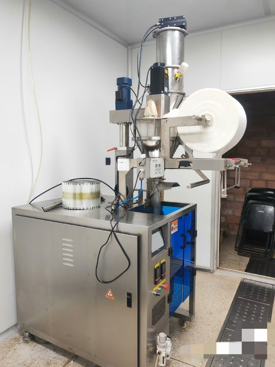 转让二手粉末包装机 一台320型多功能粉末包装机 -1