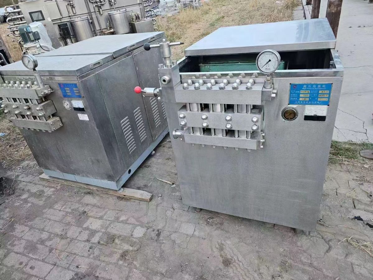 转让二手高压均质机 两台上海南华产2吨60兆帕高压-1