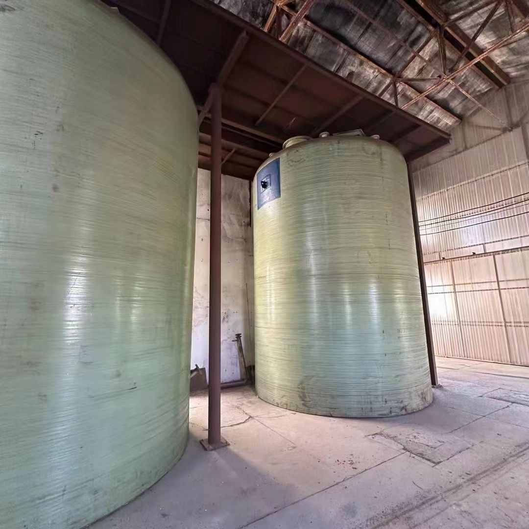 转让二手玻璃钢搅拌罐 两台容积50立方立式盐酸玻璃-2