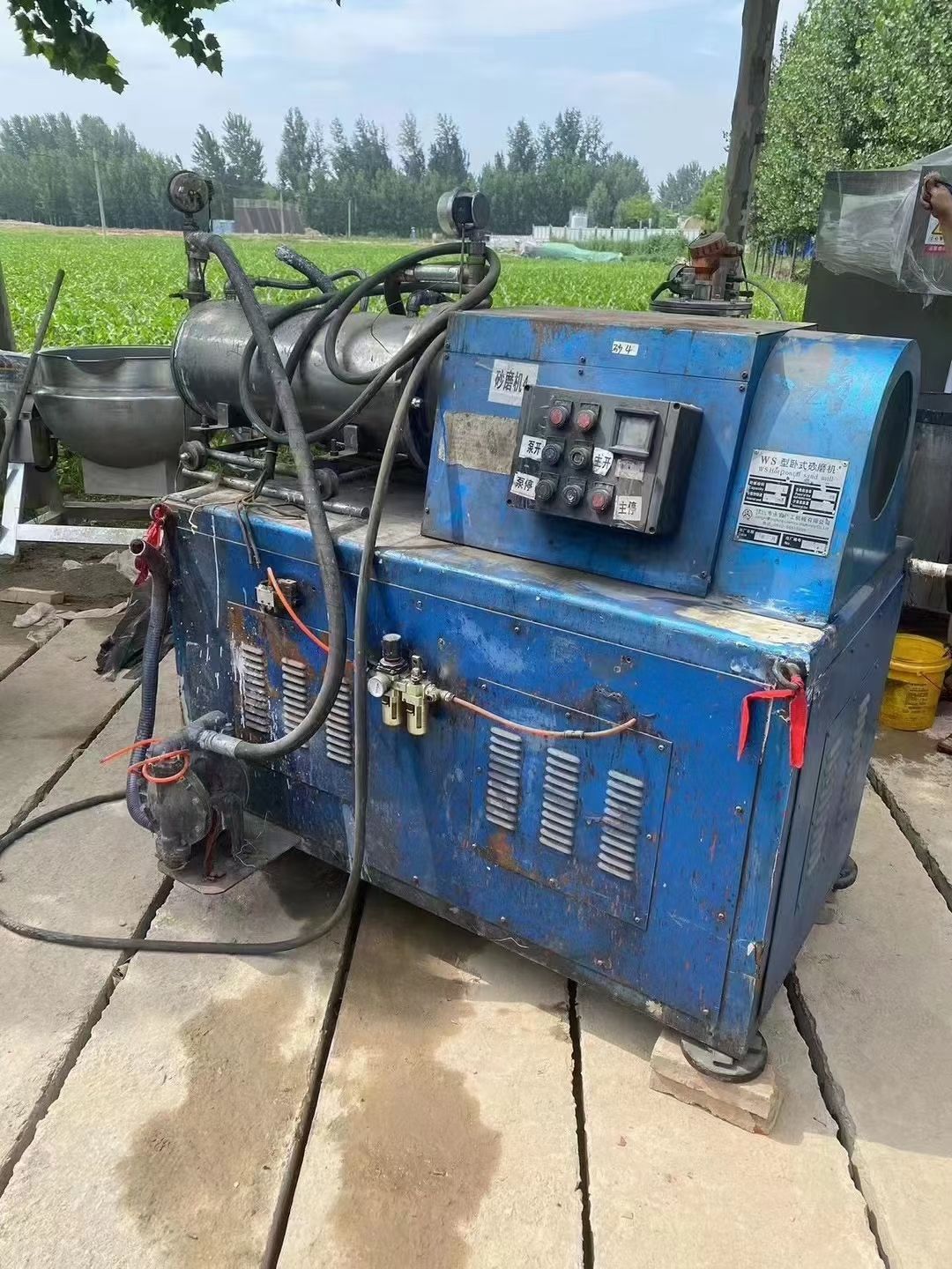 转让二手卧式砂磨机 一台30L重庆德高产密闭式卧式-1