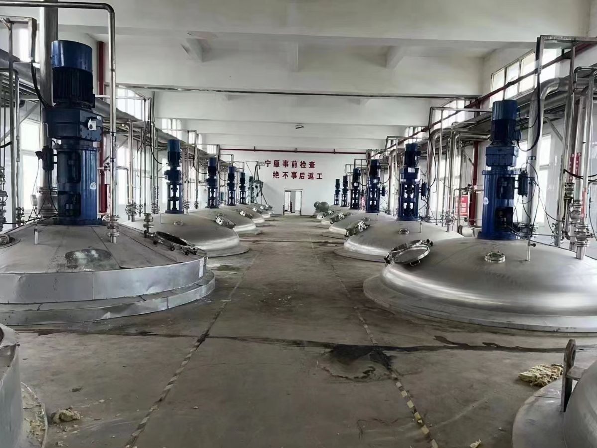 转让二手不锈钢搅拌罐 13台50立方内盘管风头立式-1