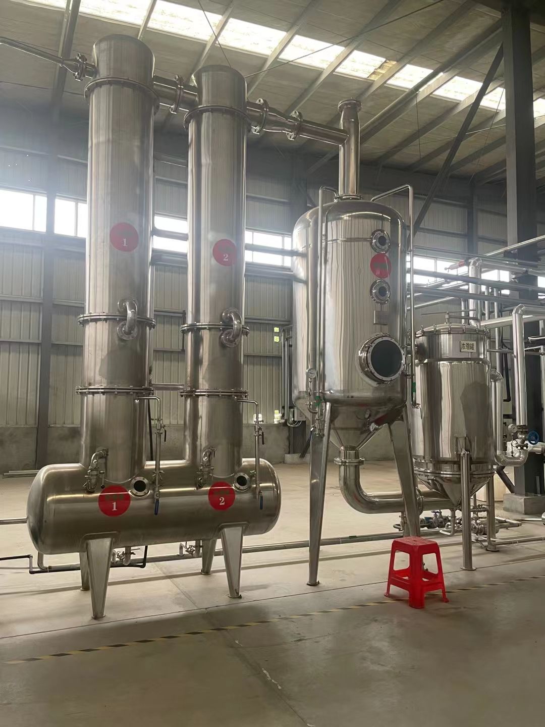 转让二手浓缩蒸发器 一套容积2500L单效浓缩蒸发-1