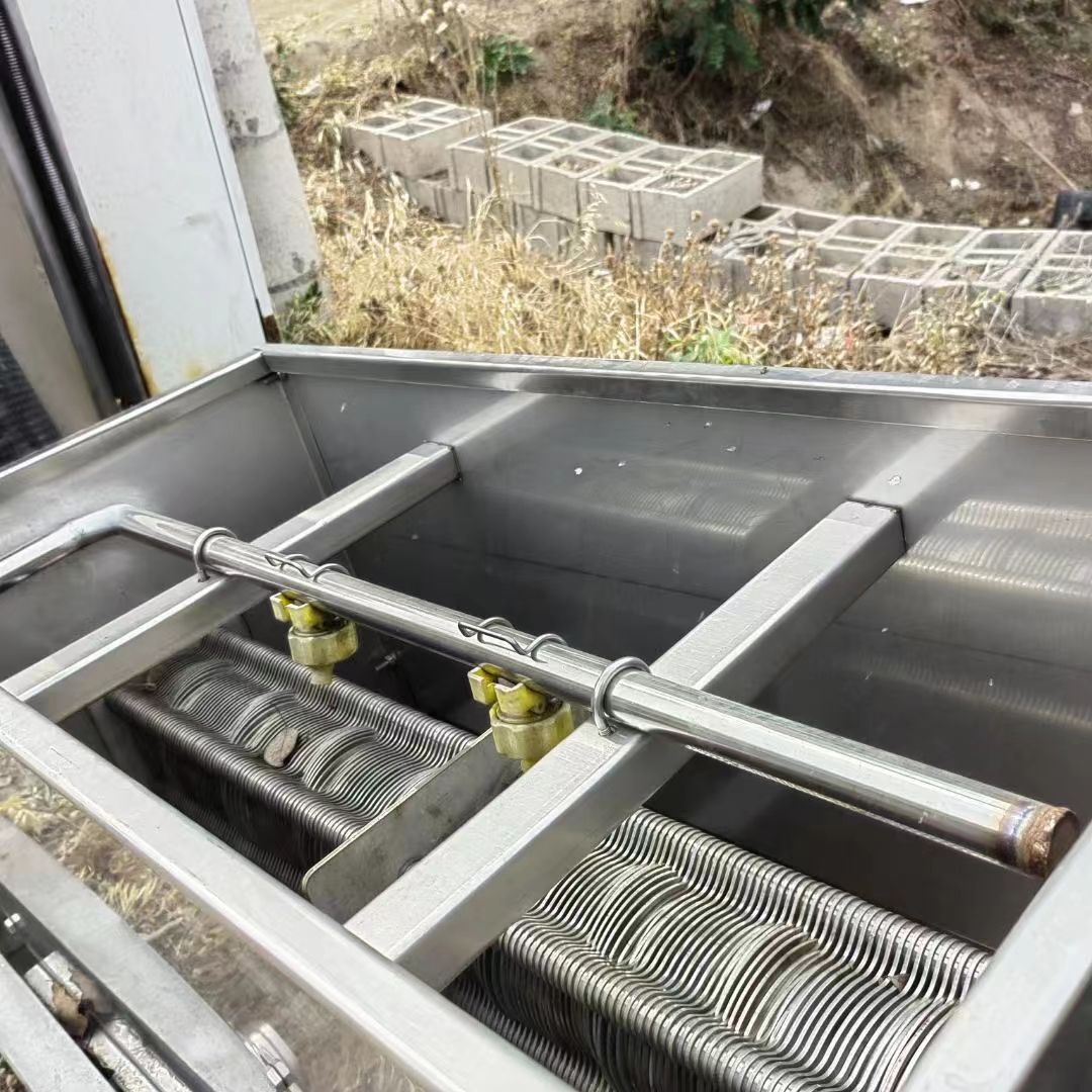 转让二手污泥脱水机 一台201型带加药装置叠螺污泥-2