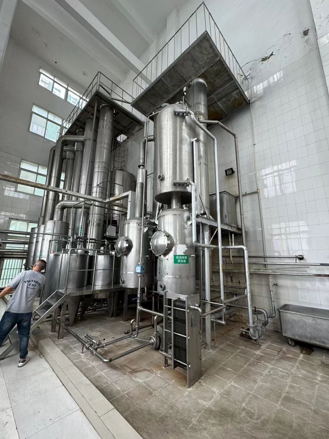 转让二手浆膜蒸发器 一套双效2.4吨浆膜式蒸发器-2