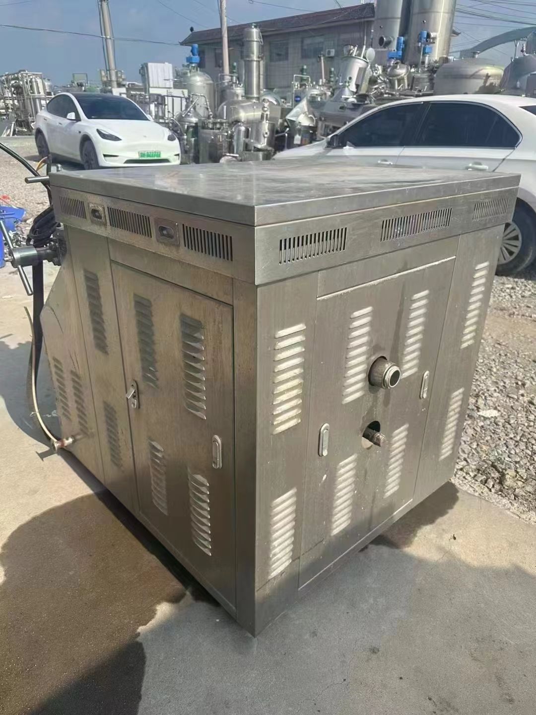 转让二手高压均质机 一台1000L压力60兆帕申鹿-1