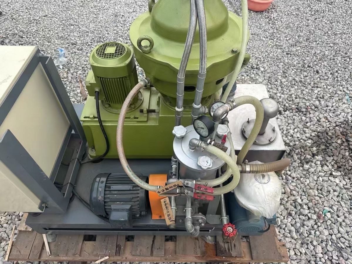 转让二手碟式分离机 一台实验型两项分离固体碟式分离-2