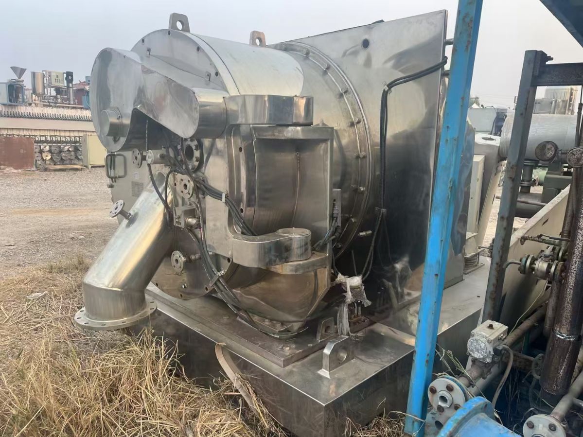 转让二手刮刀离心机 一台1250型全不锈钢牡丹产卧-2