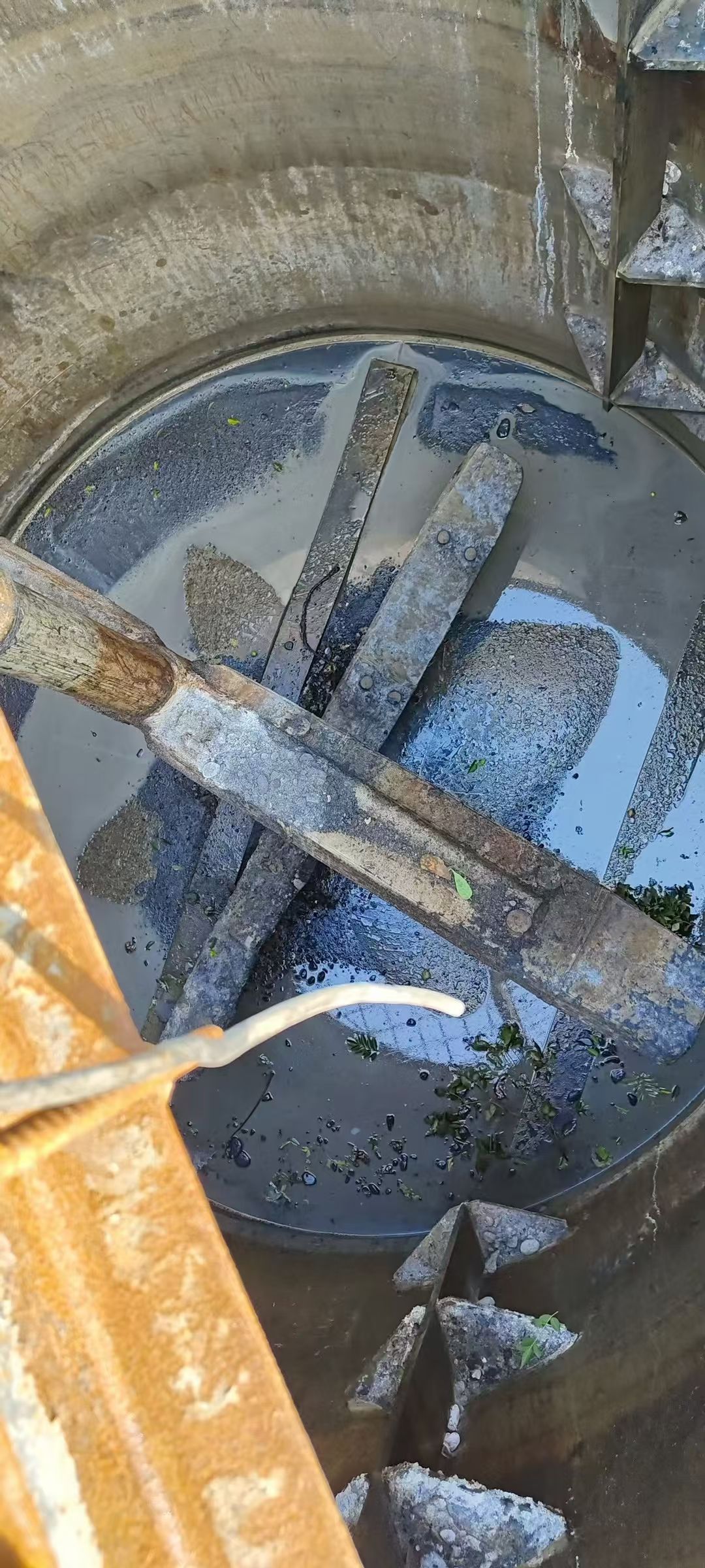 转让二手塑料搅拌罐 三台容积20立方材质PPH立式-1