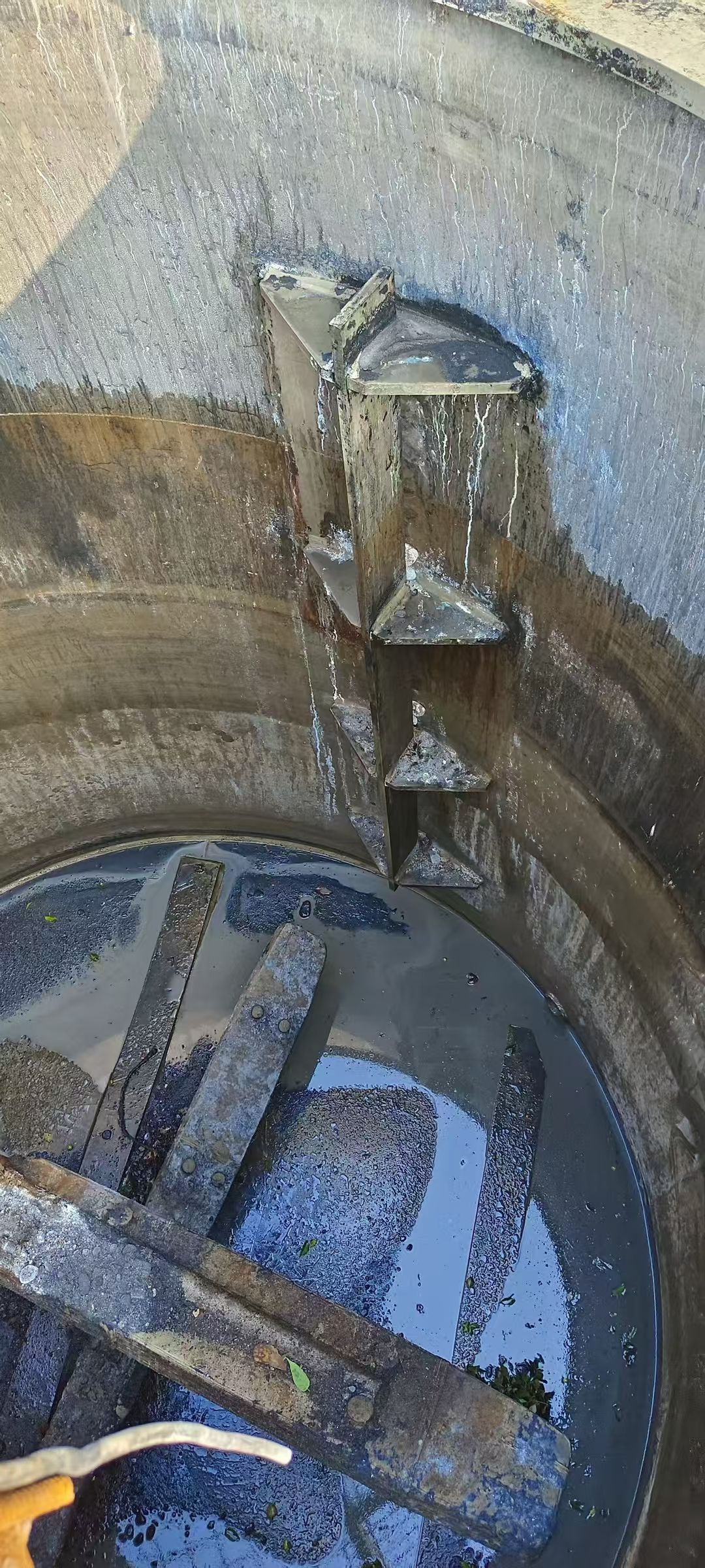 转让二手塑料搅拌罐 三台容积20立方材质PPH立式-2