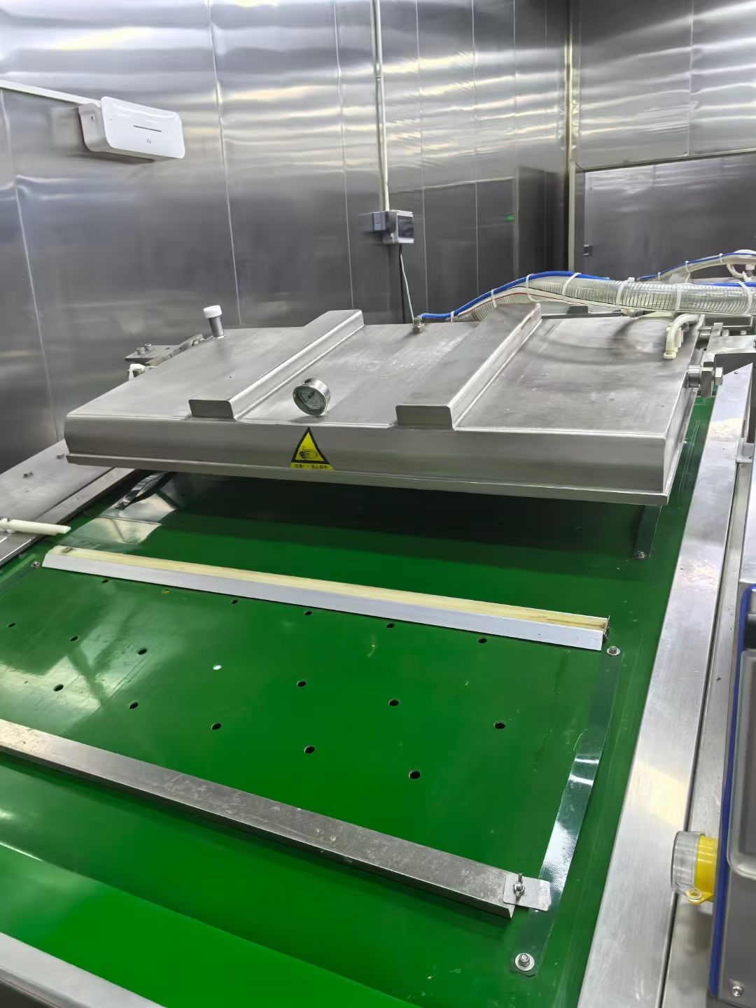 转让二手滚动包装机 四台1100型配200普旭泵连-1