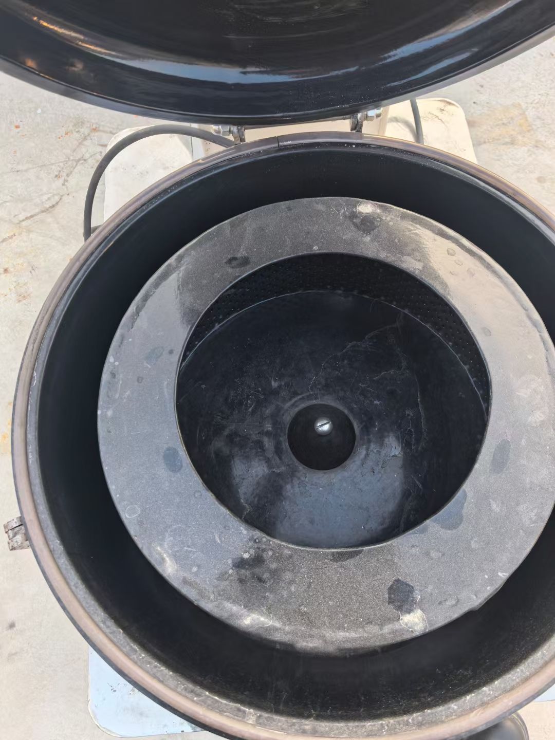 转让二手平板离心机 一台450型内衬哈拉平板密闭离-2