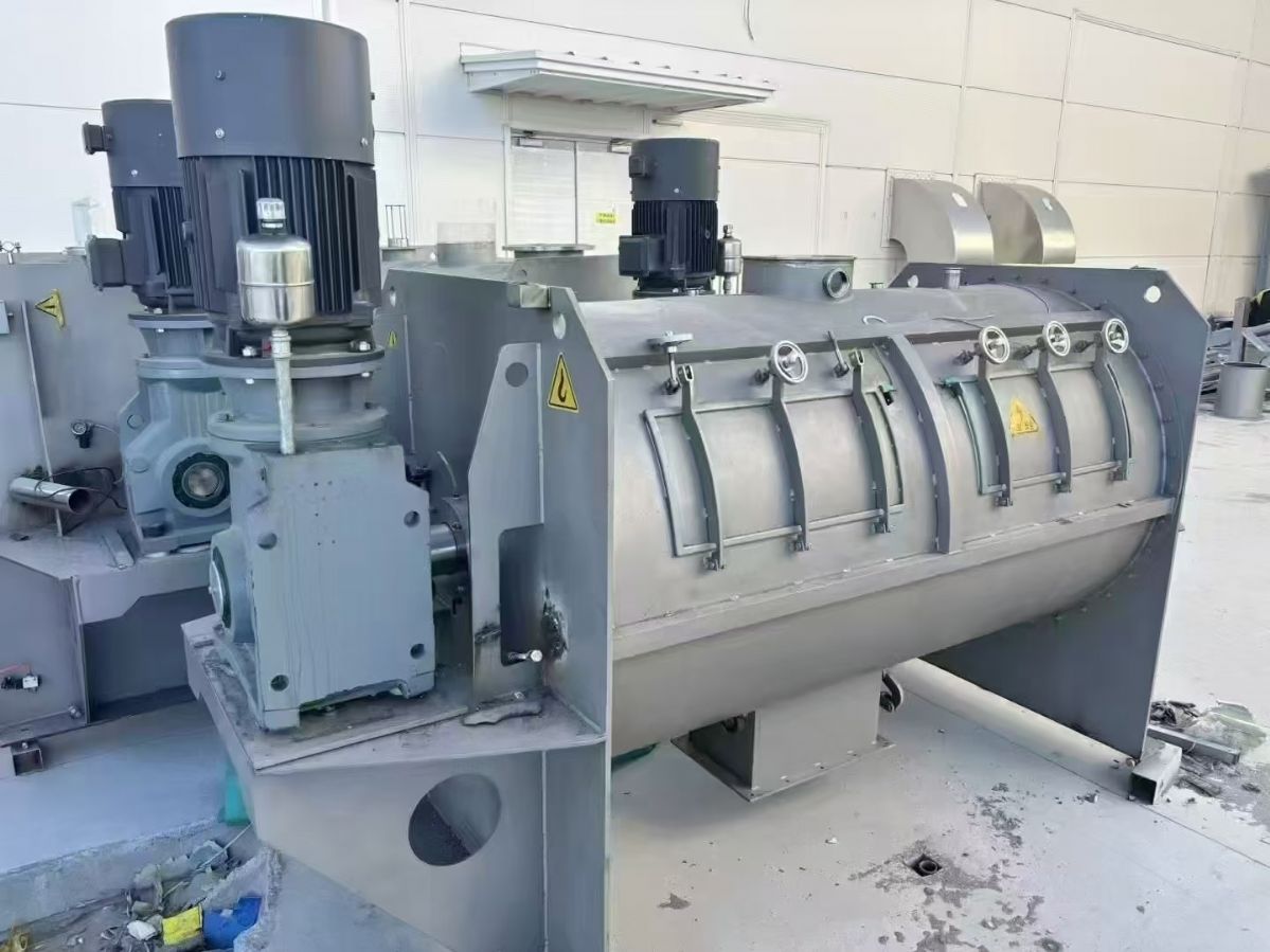 转让二手犁刀混合机 四台容积2000L材质316干-2