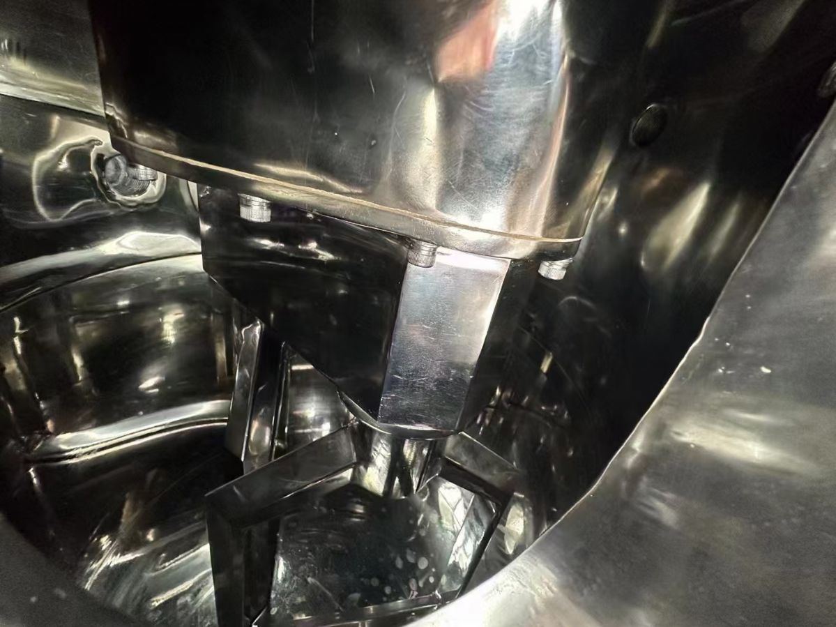 转让二手行星搅拌机 一台容积30L进口真空行星搅拌-1