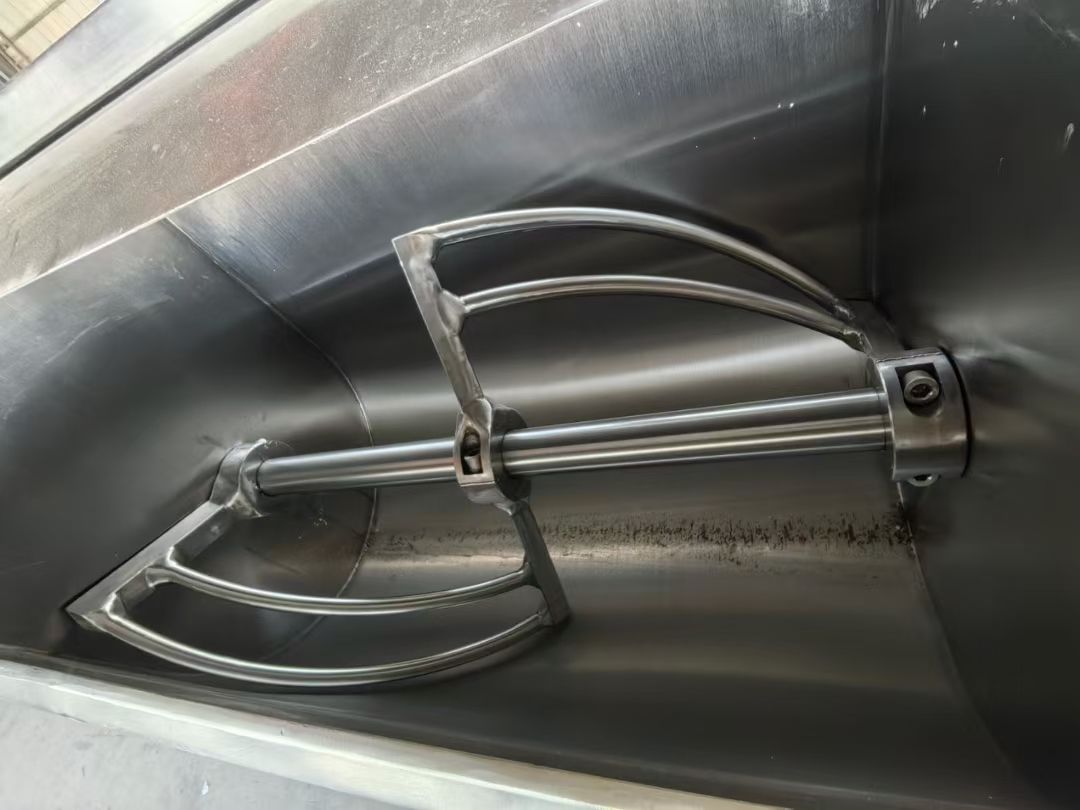 转让二手卧式和面机 一台容积8袋面大型卧式和面机-2