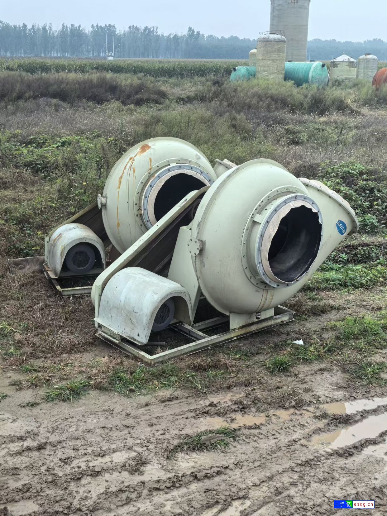 转让9成新二手30千瓦玻璃钢风机两台-4