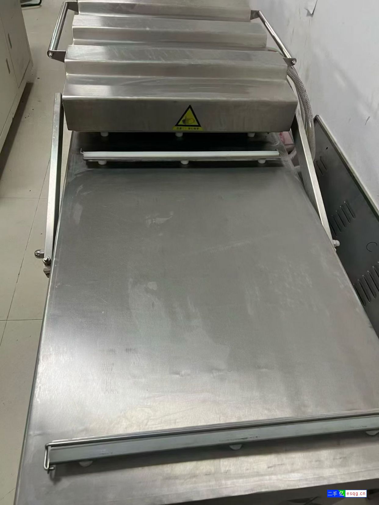 转让9成新二手800型双室真空包装机三台-1