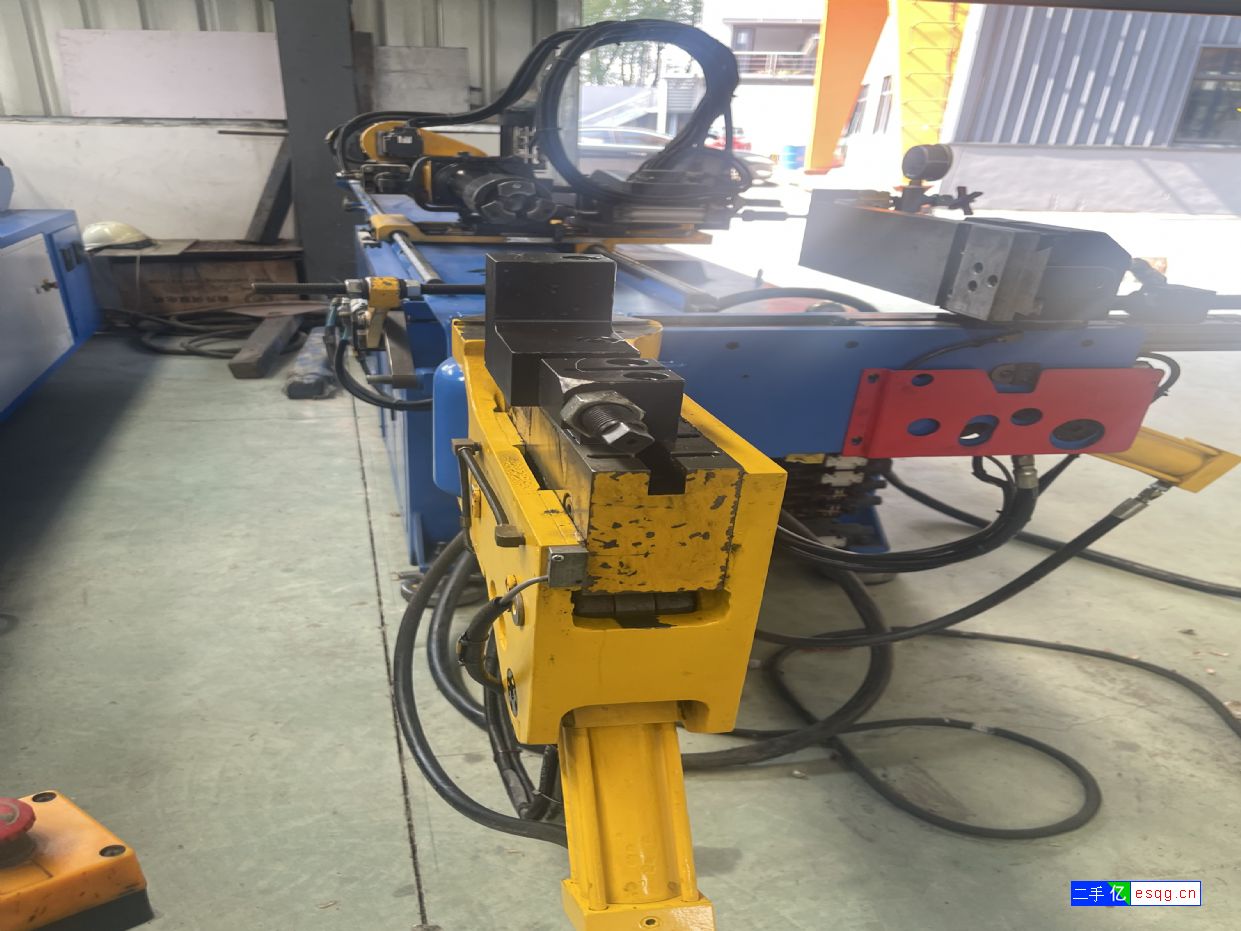 二手台湾乔升品牌数控弯管机-1