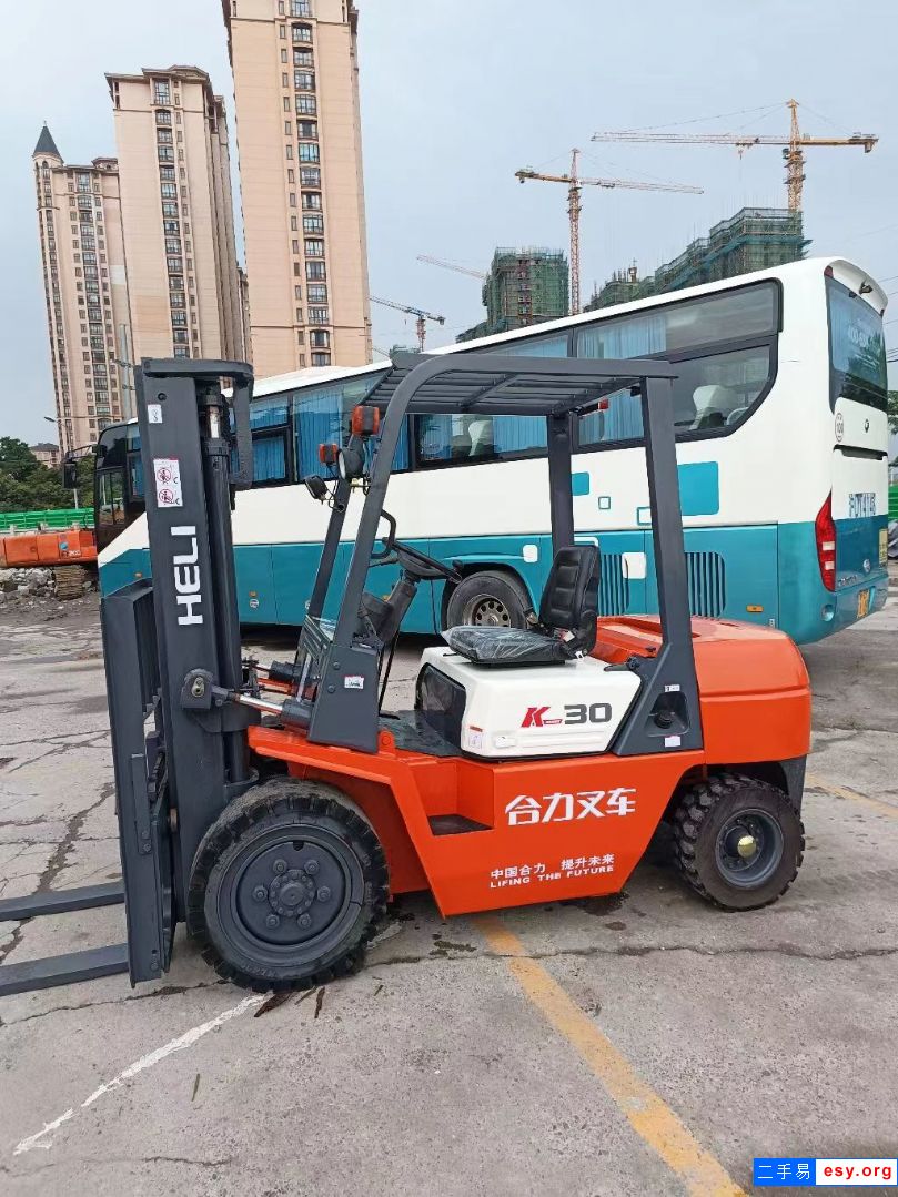 出售多种款式叉车，二手叉车-2