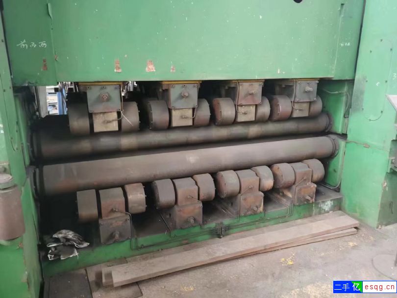 转让长沙重型产25X3000校平机-1