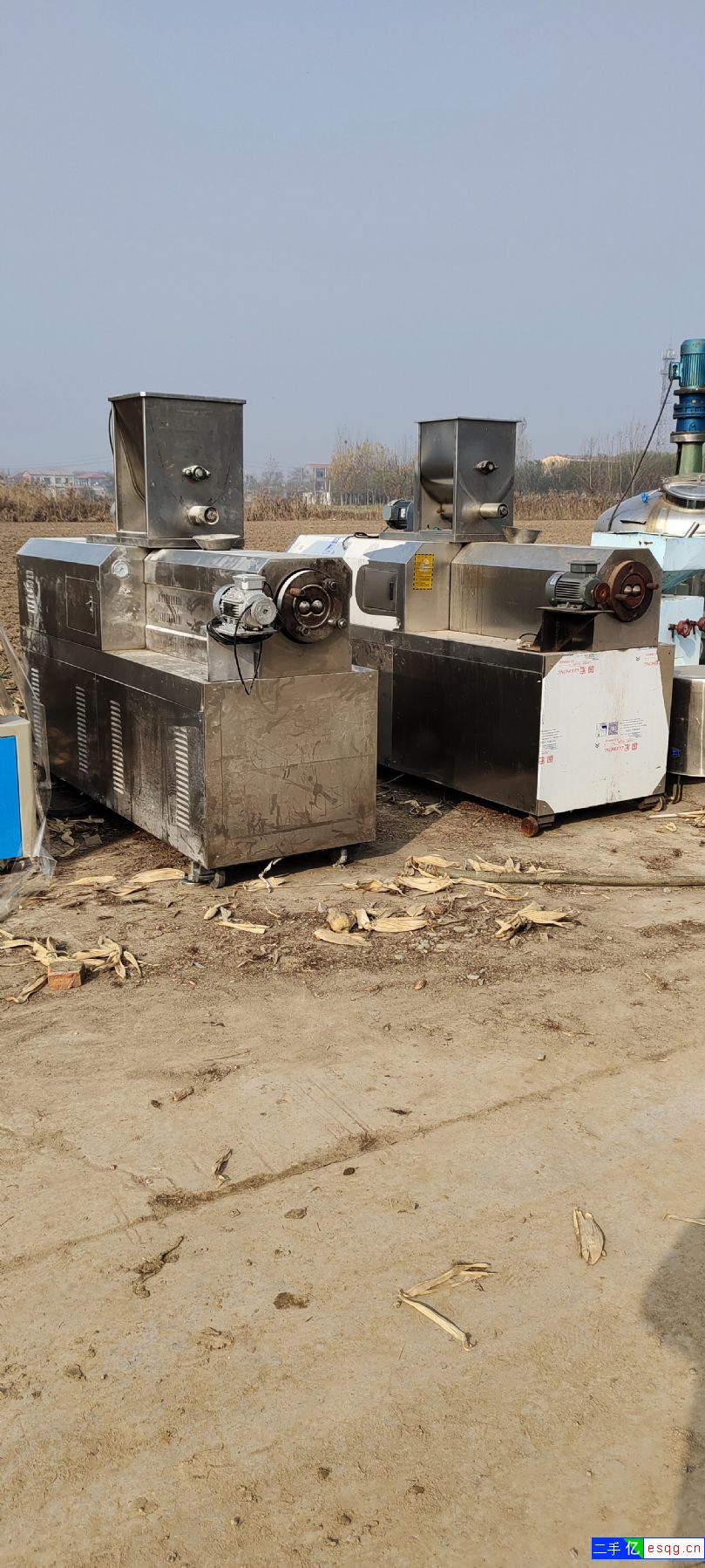 转让9成新二手双螺杆膨化机-2