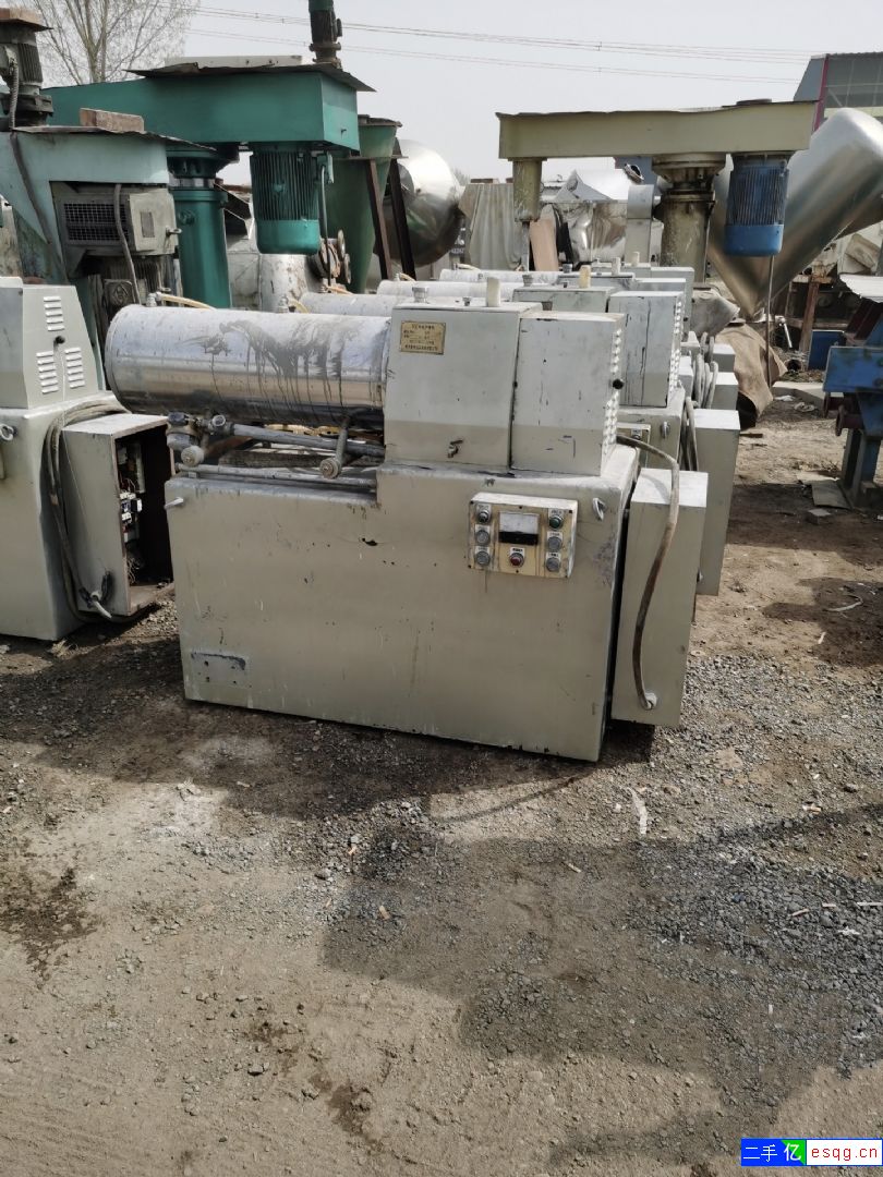 转让二手砂磨机-1