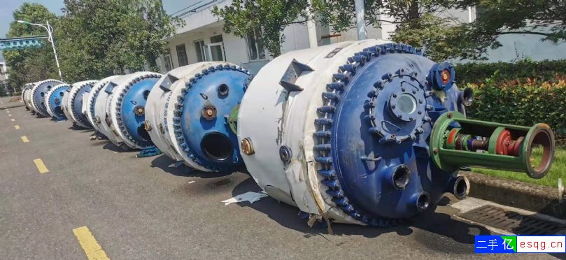 转让2立方、3立方搪瓷反应釜-2