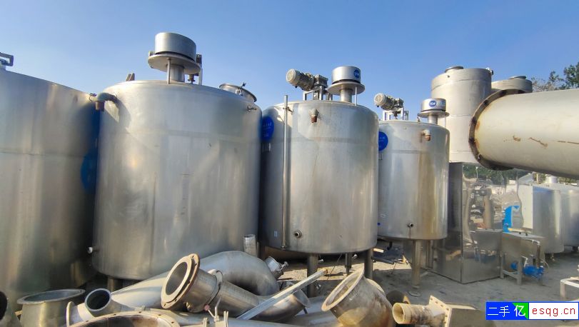 转让3000L乳品用搅拌罐(带保温夹套)-2