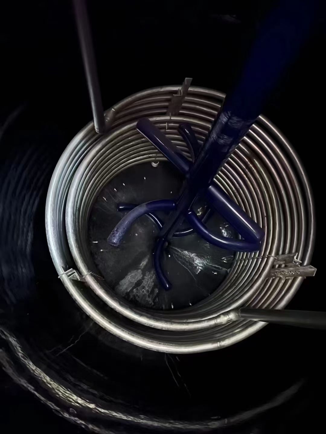 转让全新未进料2立方、3立方、5立方搪瓷反应釜11-1