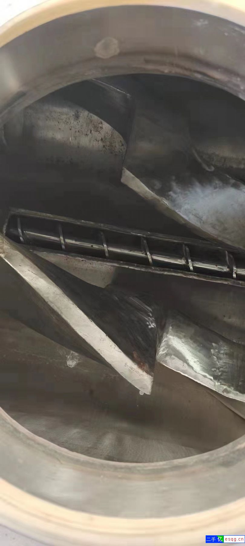 新定 600升不锈钢捏合机一台-1