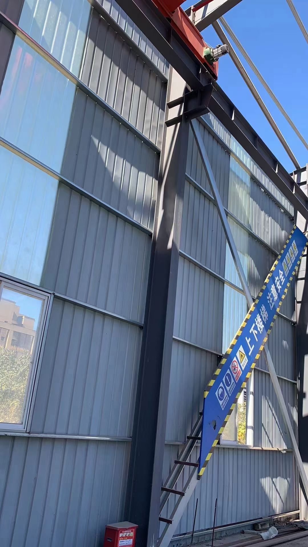 宽22.7米*长252米*高9米二手钢结构厂房-1