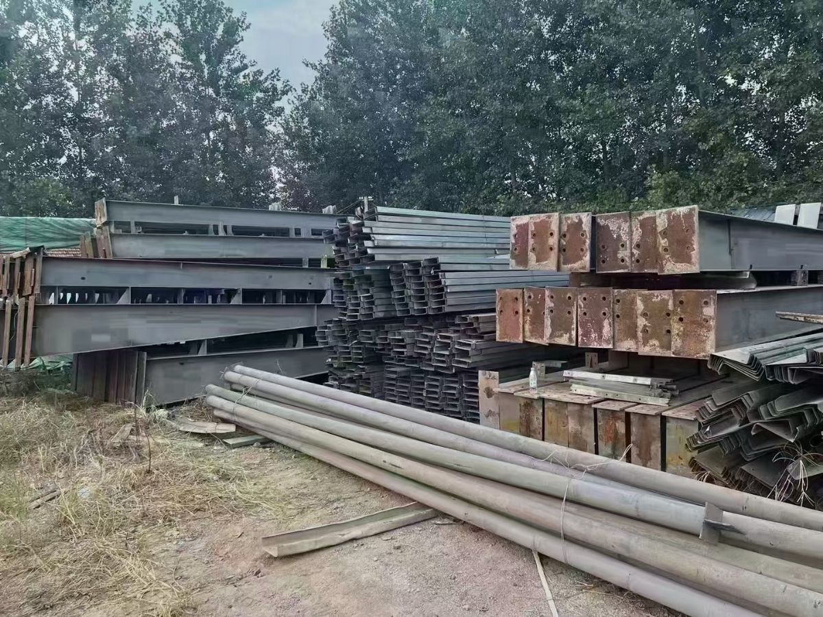 宽24.5米*长70.5米*高7米二手钢结构厂房-1