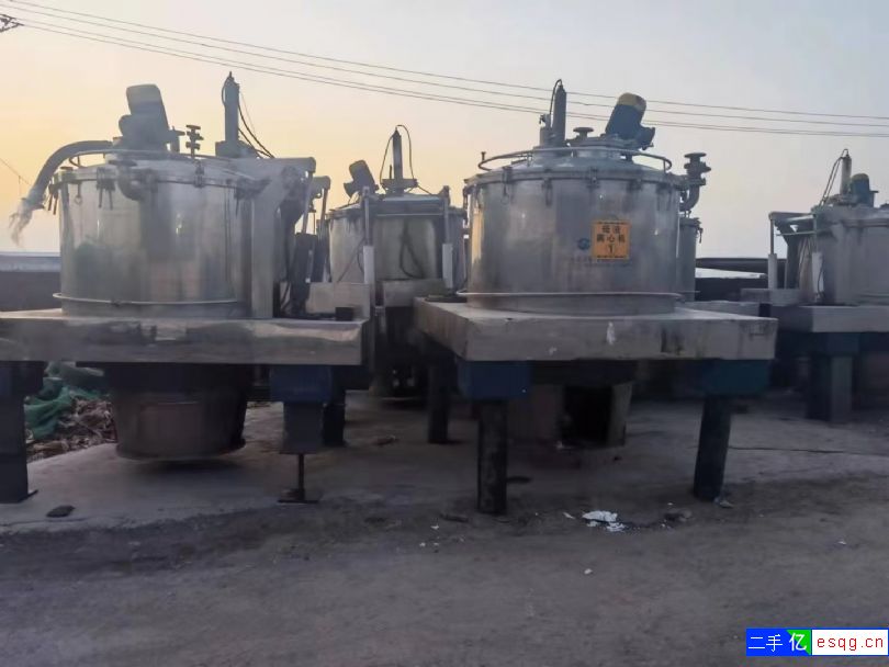 便宜出售   刮刀下卸料离心机-1