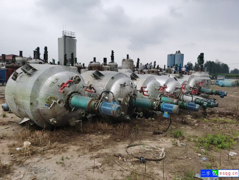 便宜出售   内外抛光316L材质不锈钢反应釜-1