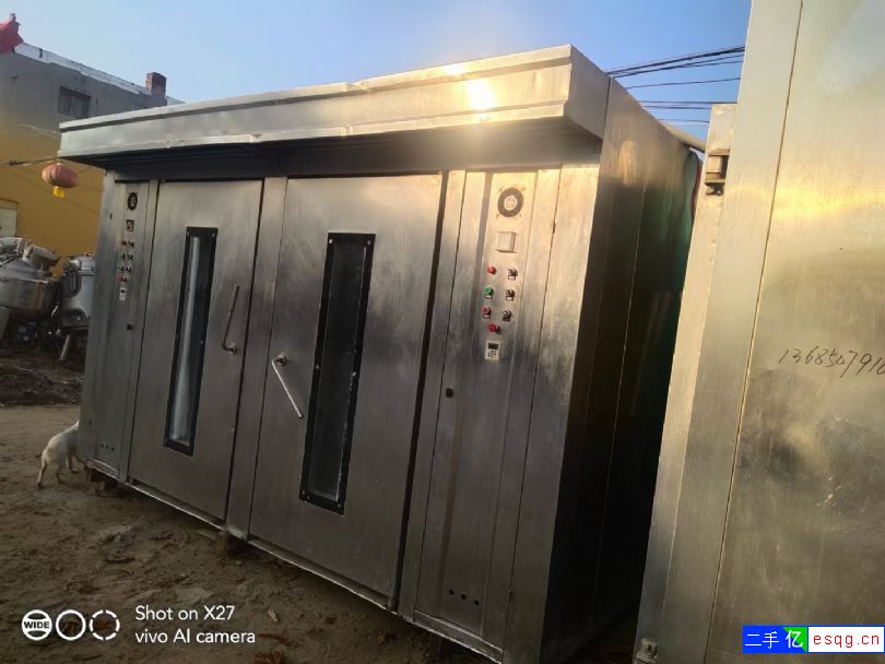 有需要旋转式烤炉的吗？九层新，配套齐全，有需要的联-2