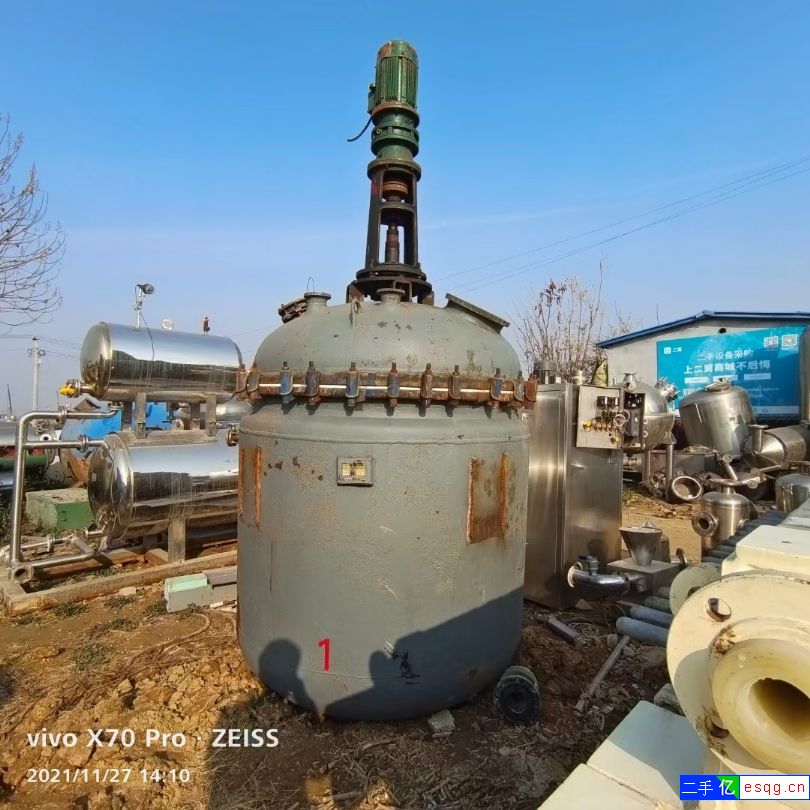 便宜出售  一台3000升江苏杨阳反应釜带手续-2