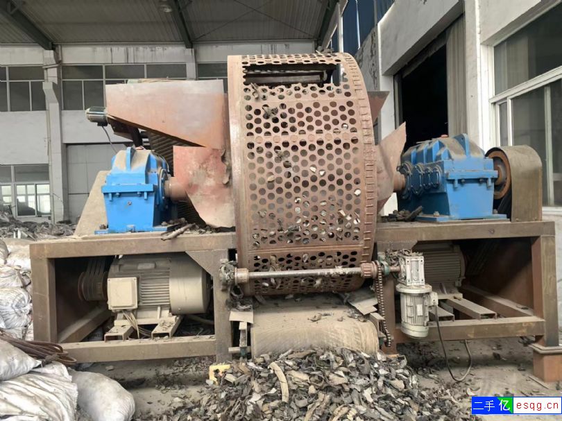 便宜出售  1200撕碎机一台，-1