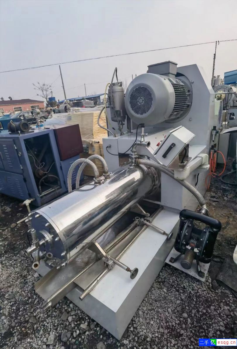 新到一台100升纳米陶瓷棒销砂磨机，上海世赫201-2