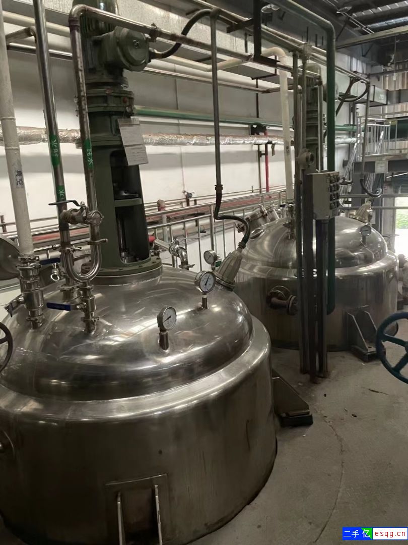 3立方不锈钢外盘管反应釜到货多台-2